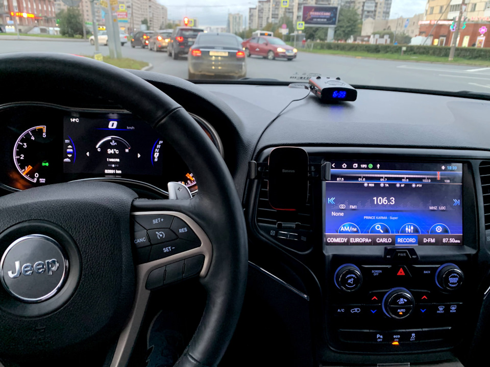 Фото в бортжурнале Jeep Grand Cherokee (WK2)
