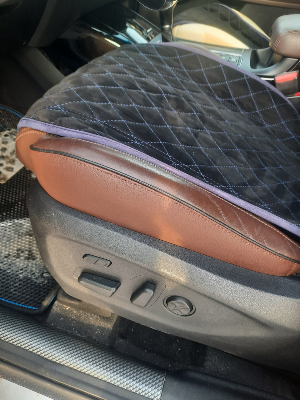 Ремонт обивки вод.кресла. — KIA Sorento (3G), 2,2 л, 2017 года | другое ...