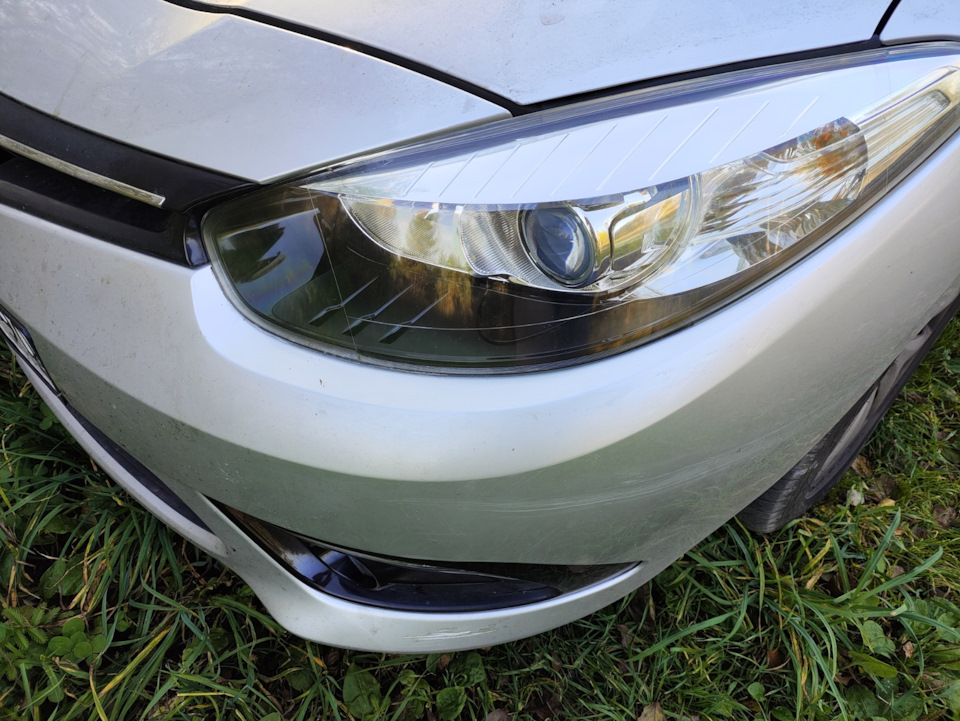 Отполировал фары, дхо и противотуманки! — Renault Fluence, 1,6 л, 2013 ...