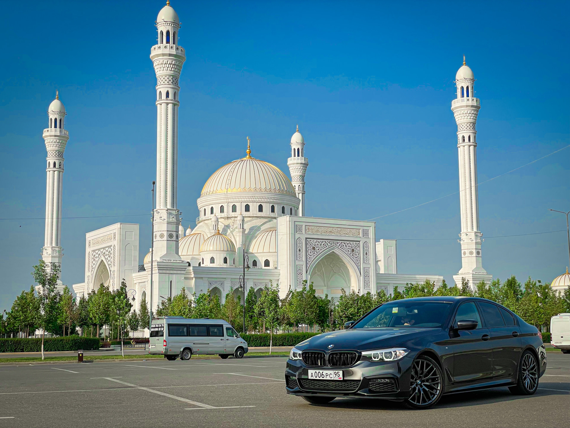 Путешествия пост. Кавказ. Чечено-Ингушетия — BMW 5 series (G30), 2 л, 2018  года | путешествие | DRIVE2