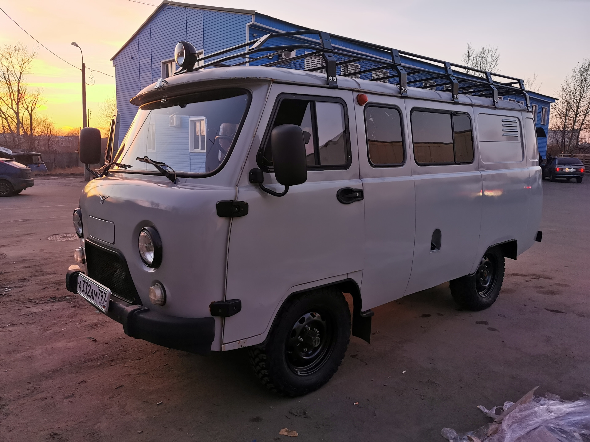 Уаз 3909. УАЗ 3909 багажник. УАЗ 3909 экспедиционный. УАЗ Буханка 3909. UAZ 3909 Буханка.