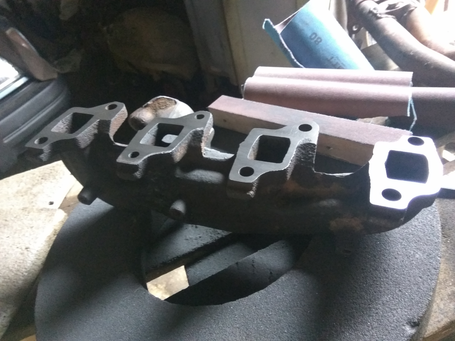 выпускной коллектор туарег 2. для ремонта коллектора автомобиля. ремонт выхлопной системы. коллектор escudo g16. ремонт выпускного.