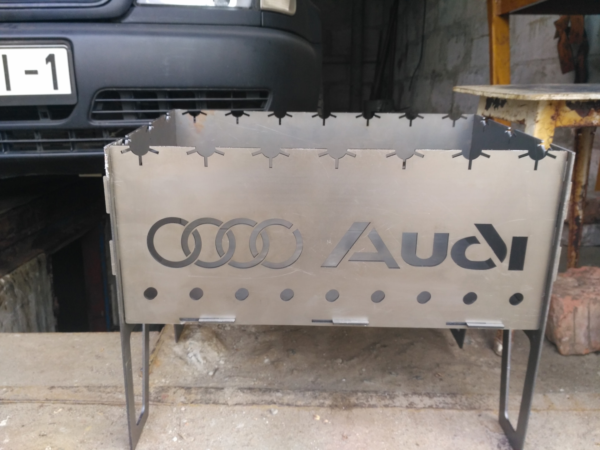 Мангал Audi