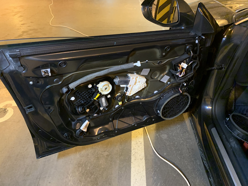 Низкочастотная колонка водительской двери — Audi A7 Sportback (1G), 3 л ...