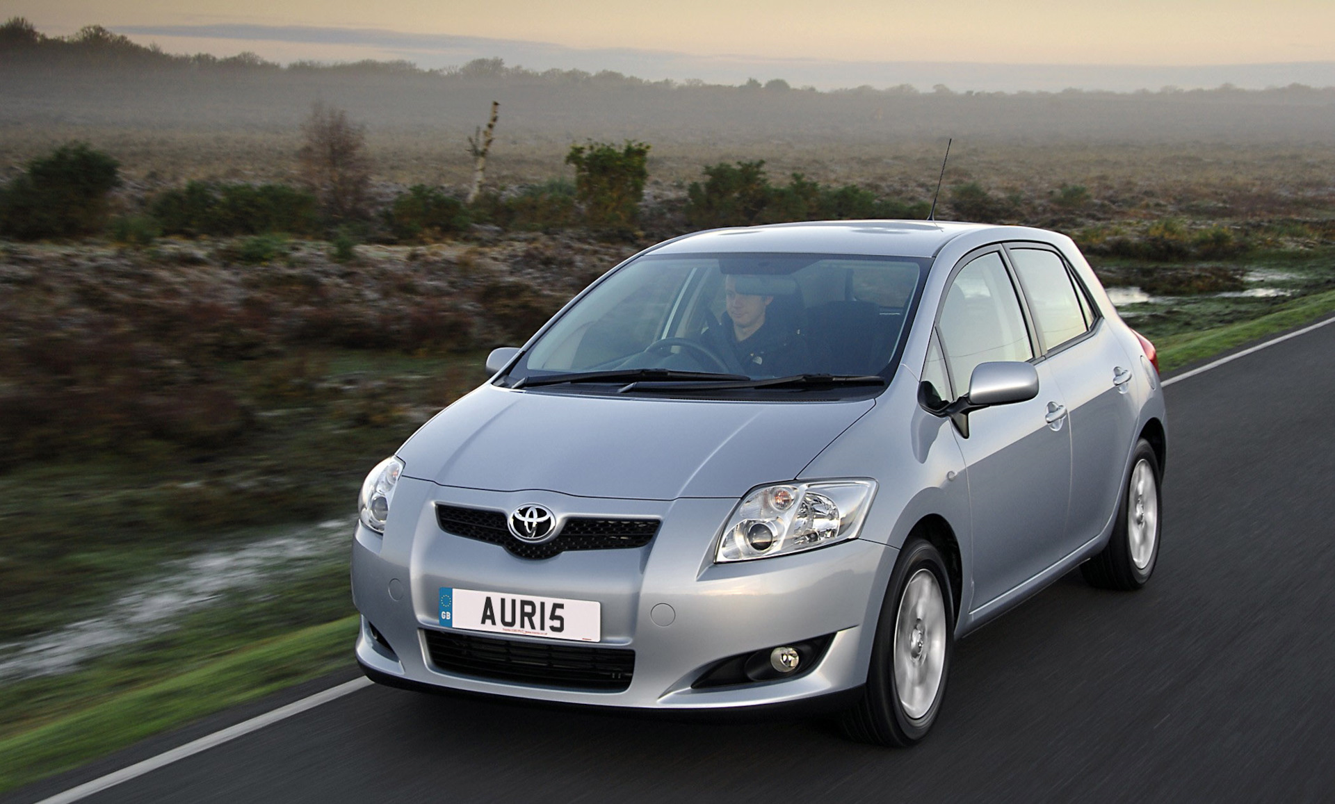 Toyota Auris 1 33