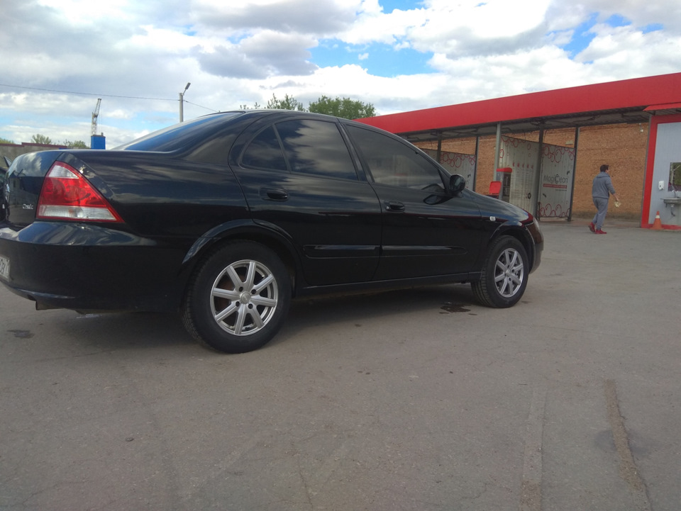 Фото в бортжурнале Nissan Almera Classic (B10)