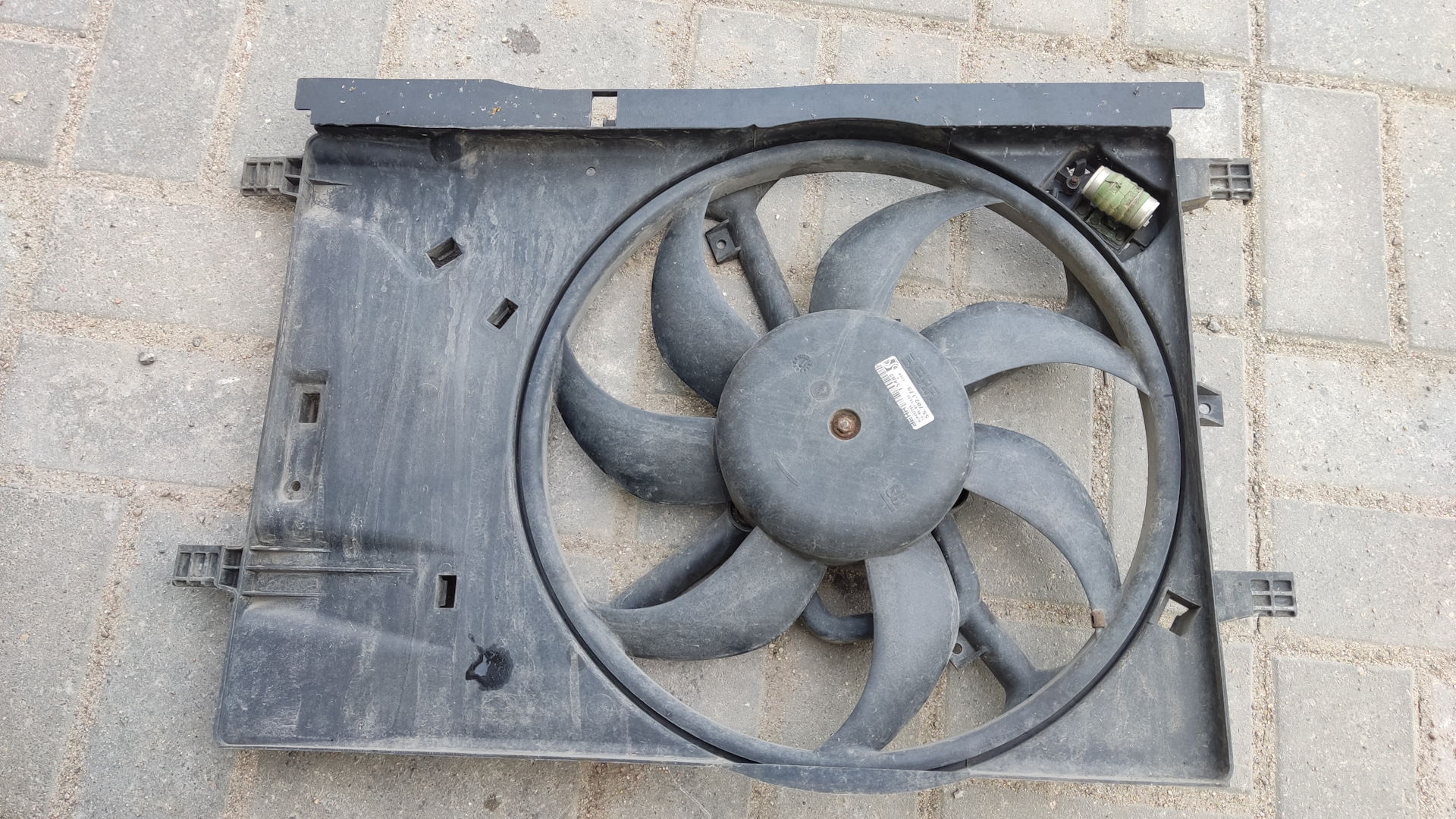 Резистор радиатора фиат добло. Вентилятор фиат пунто. Вентилятор фиат пунто. Вентилятор фиат пунто. 4.