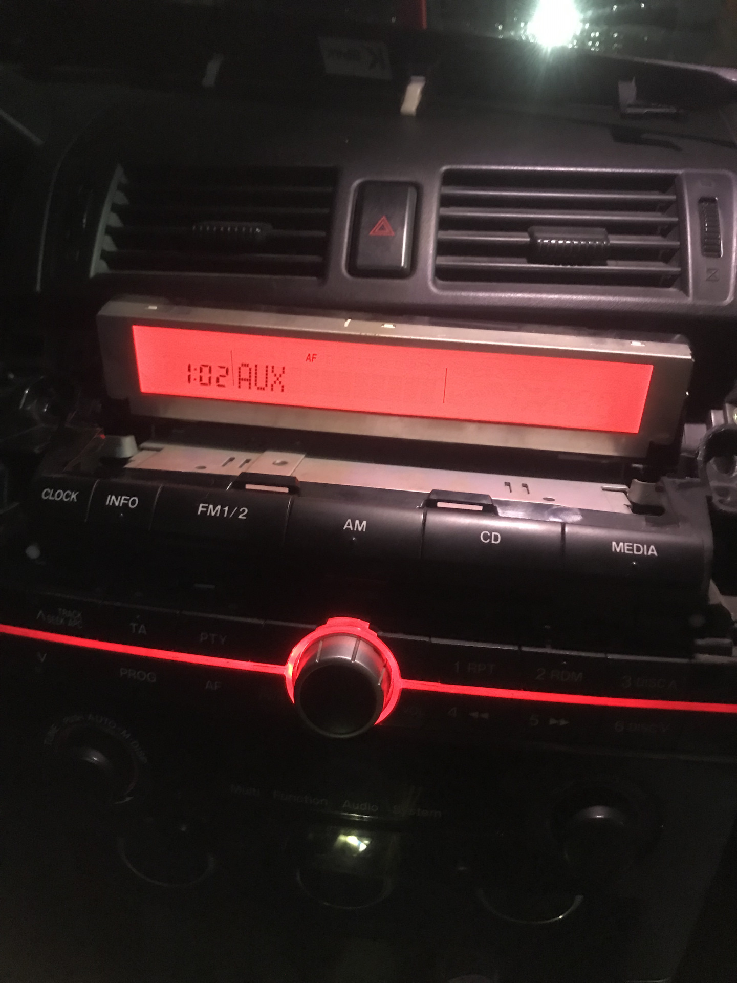 Музыка — Mazda 3 (1G) BK, 1,6 л, 2006 года | автозвук | DRIVE2