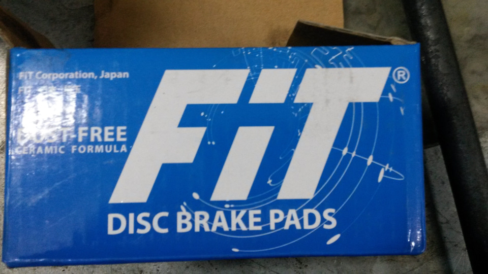 Опять передние колодки — Mazda Familia (BJ), 1,5 л, 1999 года ...