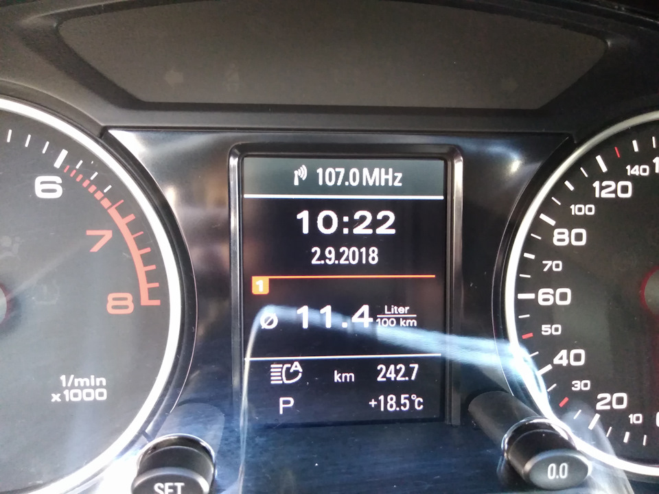 Фото в бортжурнале Audi Q5 (1G)