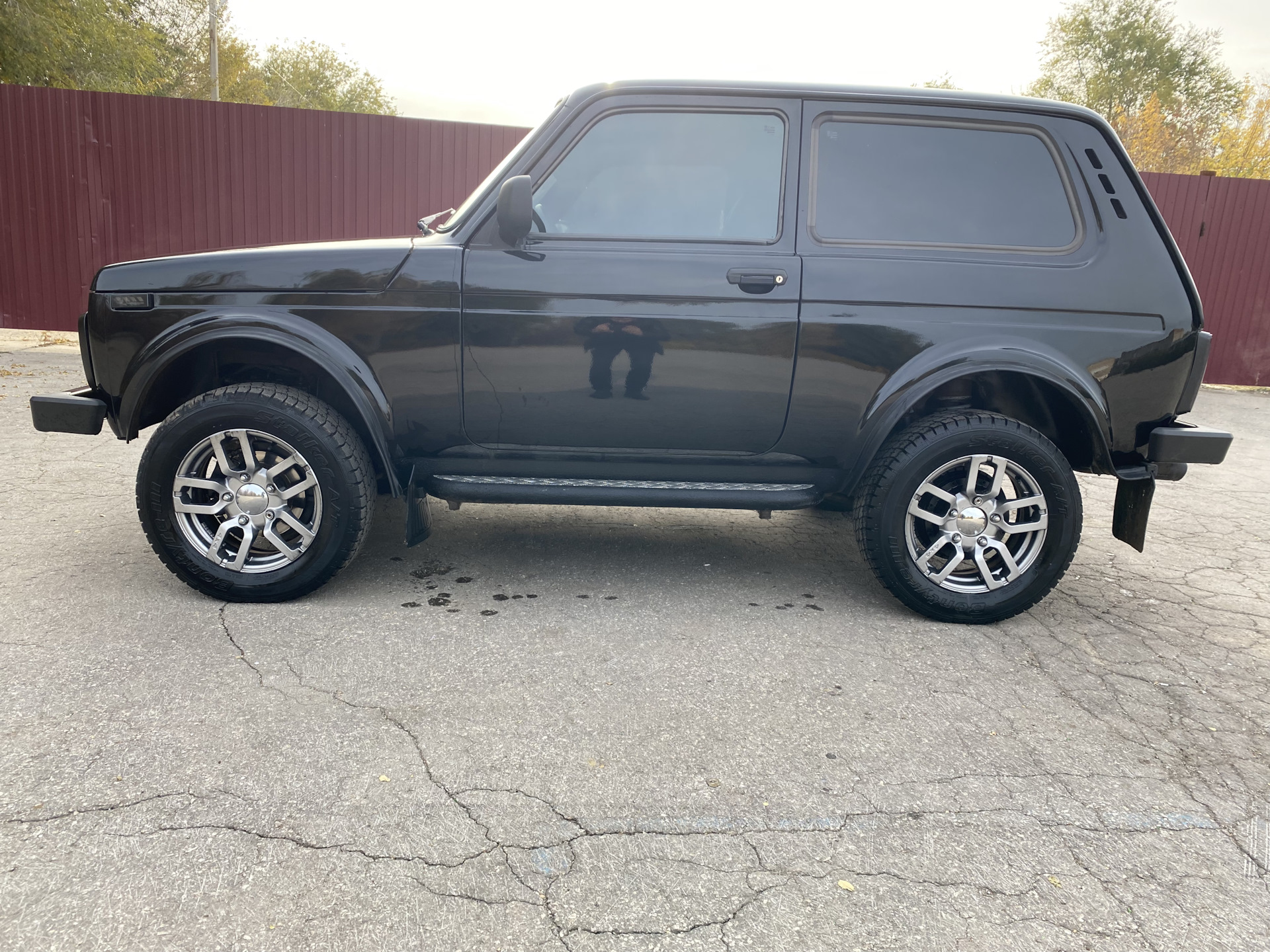 Новый руль и сабля — Lada 4x4 3D, 1,7 л, 2014 года | аксессуары | DRIVE2