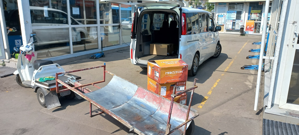 Покупка дисков и резины — Honda Stepwgn (5G), 1,5 л, 2017 года ...