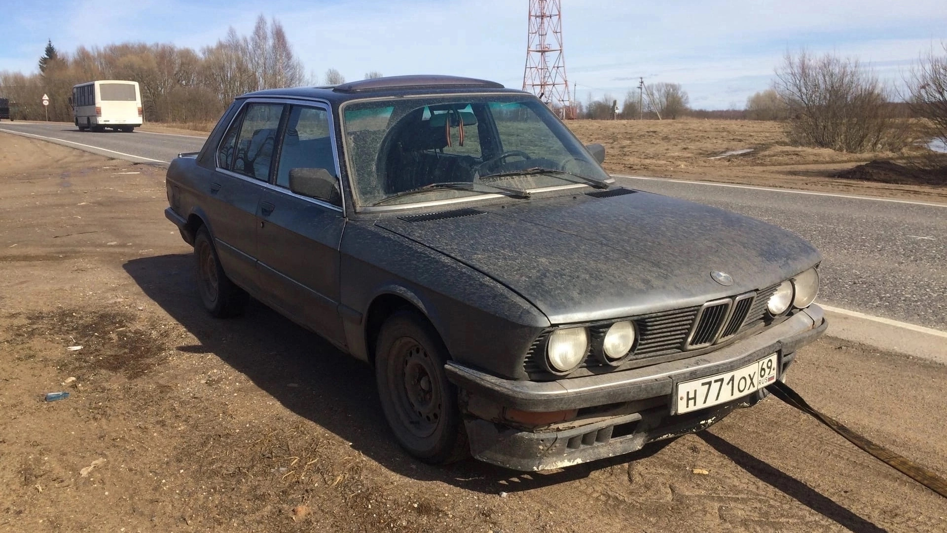 BMW 5 series (E28) 2.4 дизельный 1986 | Трактор на DRIVE2