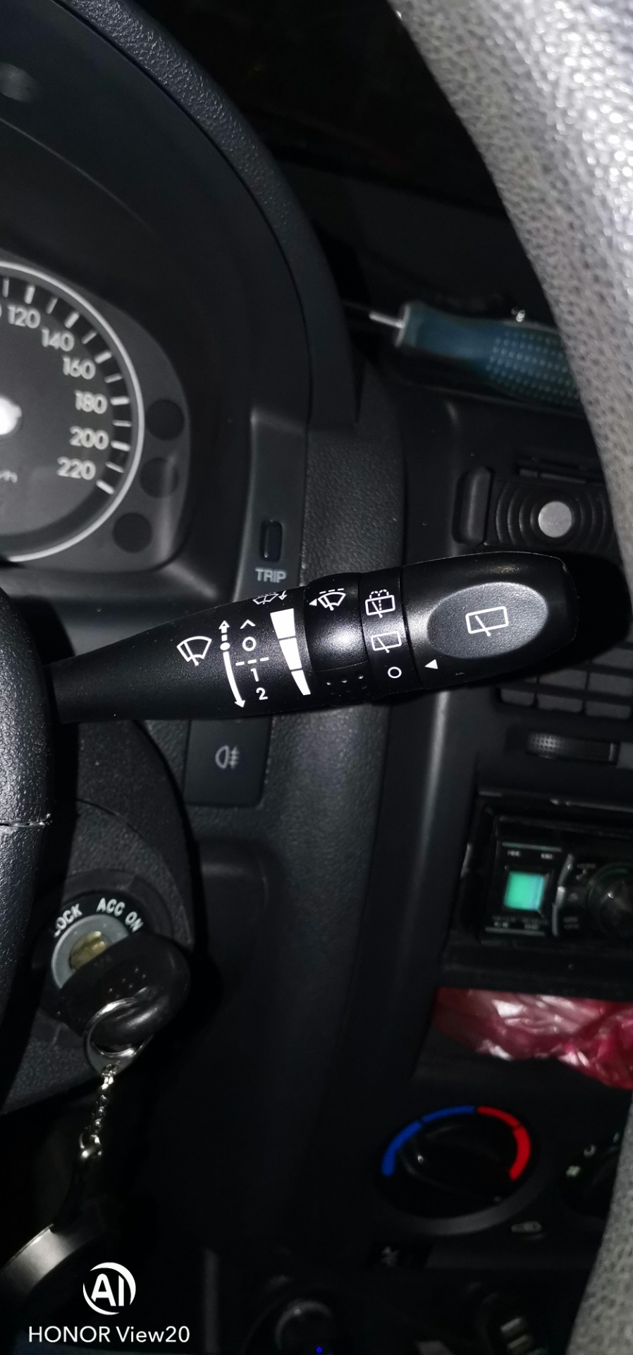 Переключатель дворников с паузой и коврики — Hyundai Getz, 1,4 л, 2008 ...