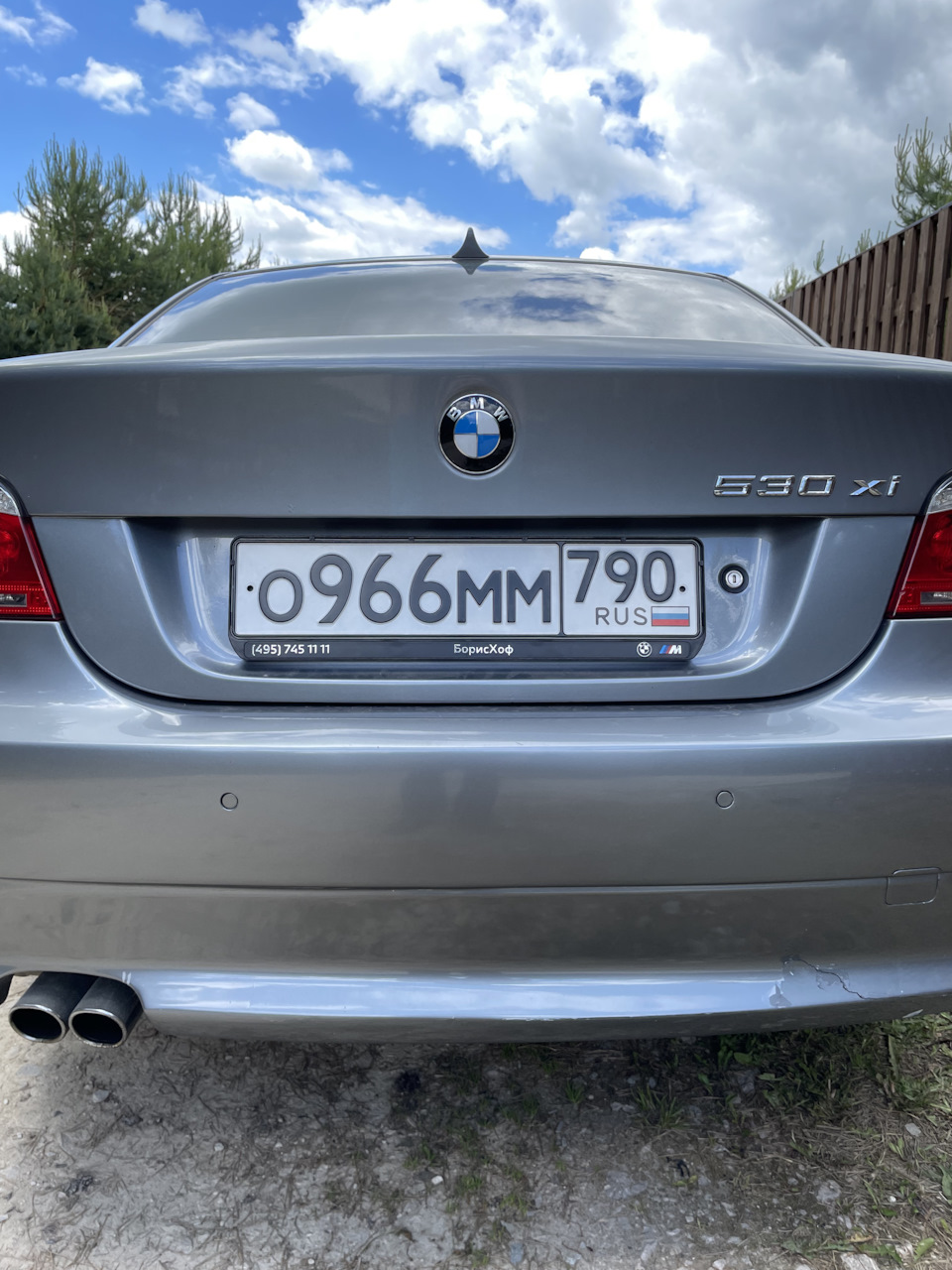 Номерные рамки — BMW 5 series (E60), 3 л, 2008 года | аксессуары | DRIVE2