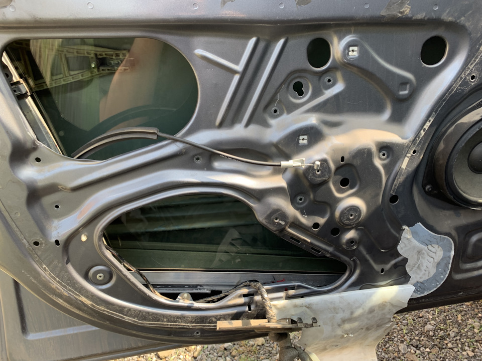 Стеклоподъемник передний — Opel Vectra C, 1,9 л, 2005 года | своими ...