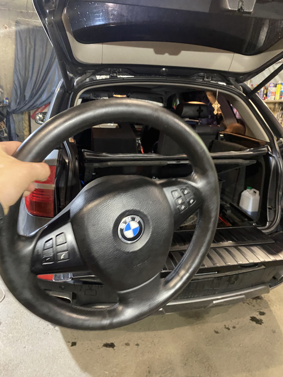 Кнопки на руле — BMW X5 (E70), 4,8 л, 2007 года | просто так | DRIVE2