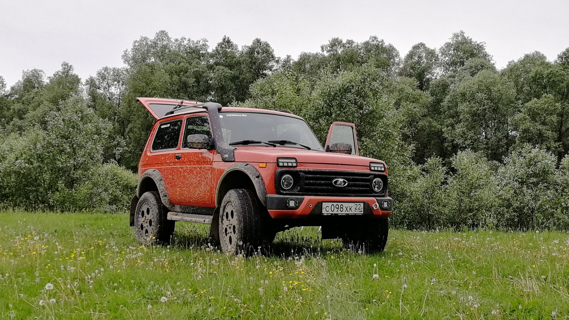 Lada 4x4 3D 1.7 бензиновый 2018 | Апельсин на порталах на DRIVE2