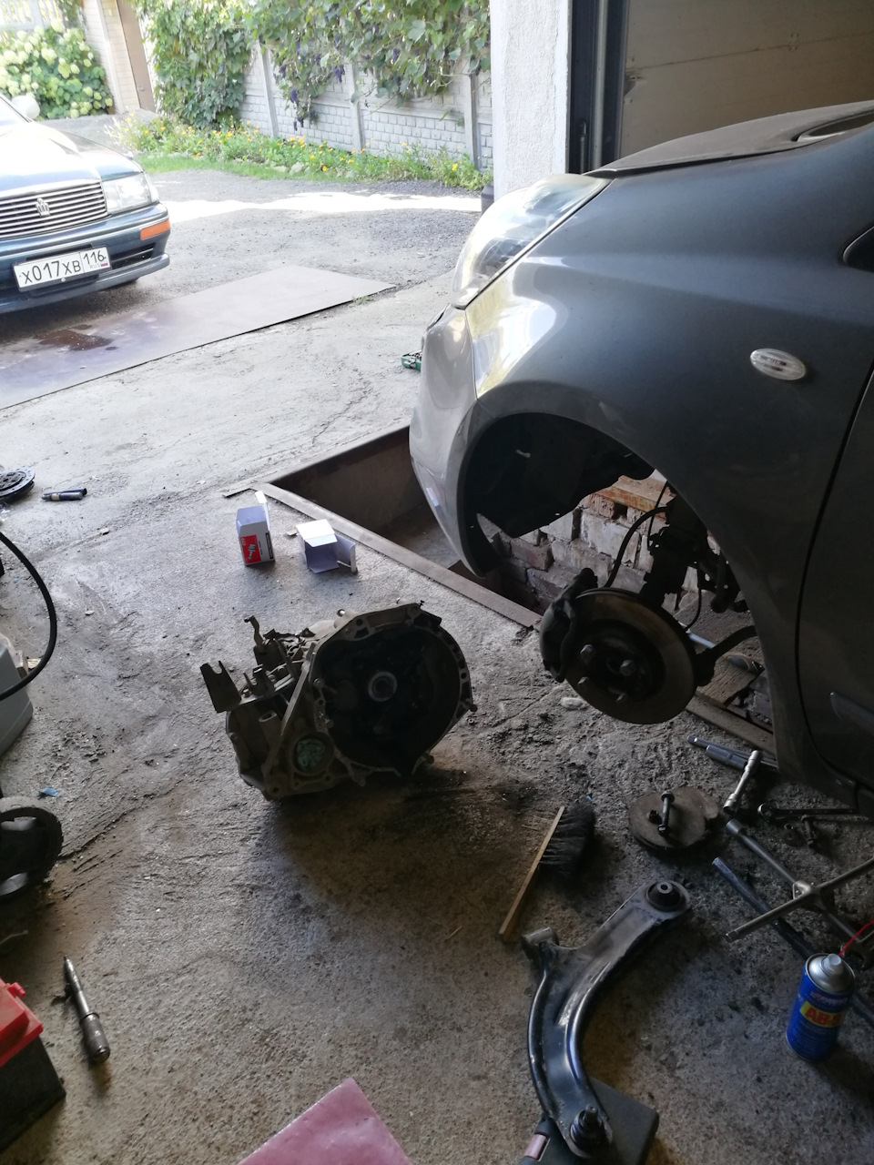 Фото в бортжурнале Nissan Note (1G)