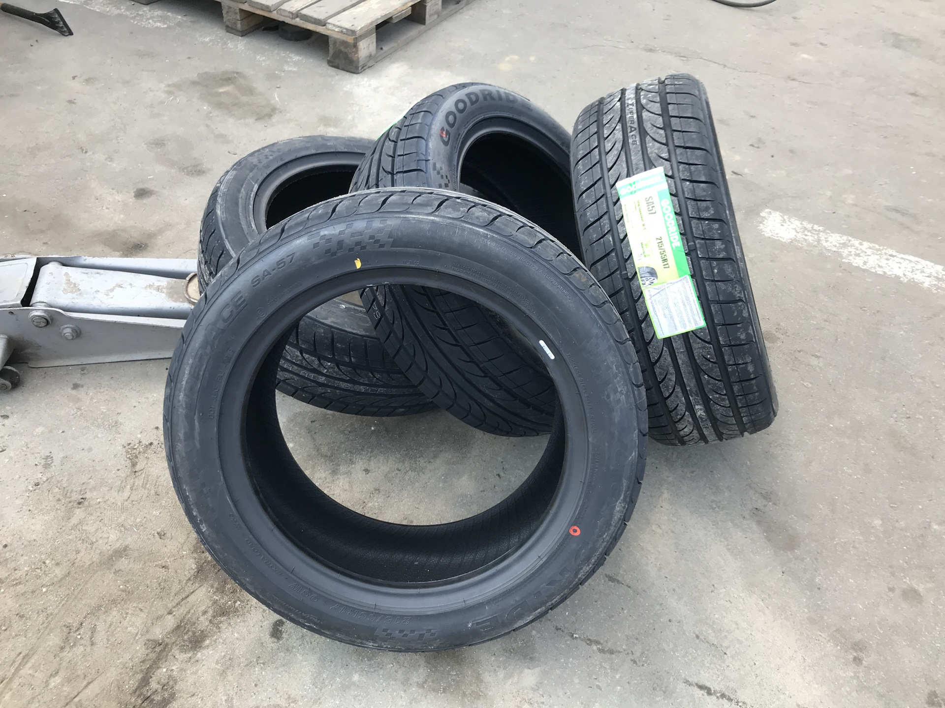 Шины goodride. Шины Goodride sa-57. Goodride sa57 225/50 r17 98w. Westlake sa57. Goodride(Westlake) sa57 94w.