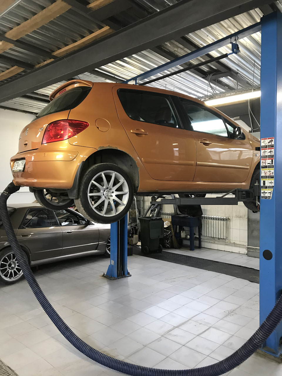 Фото в бортжурнале Peugeot 307