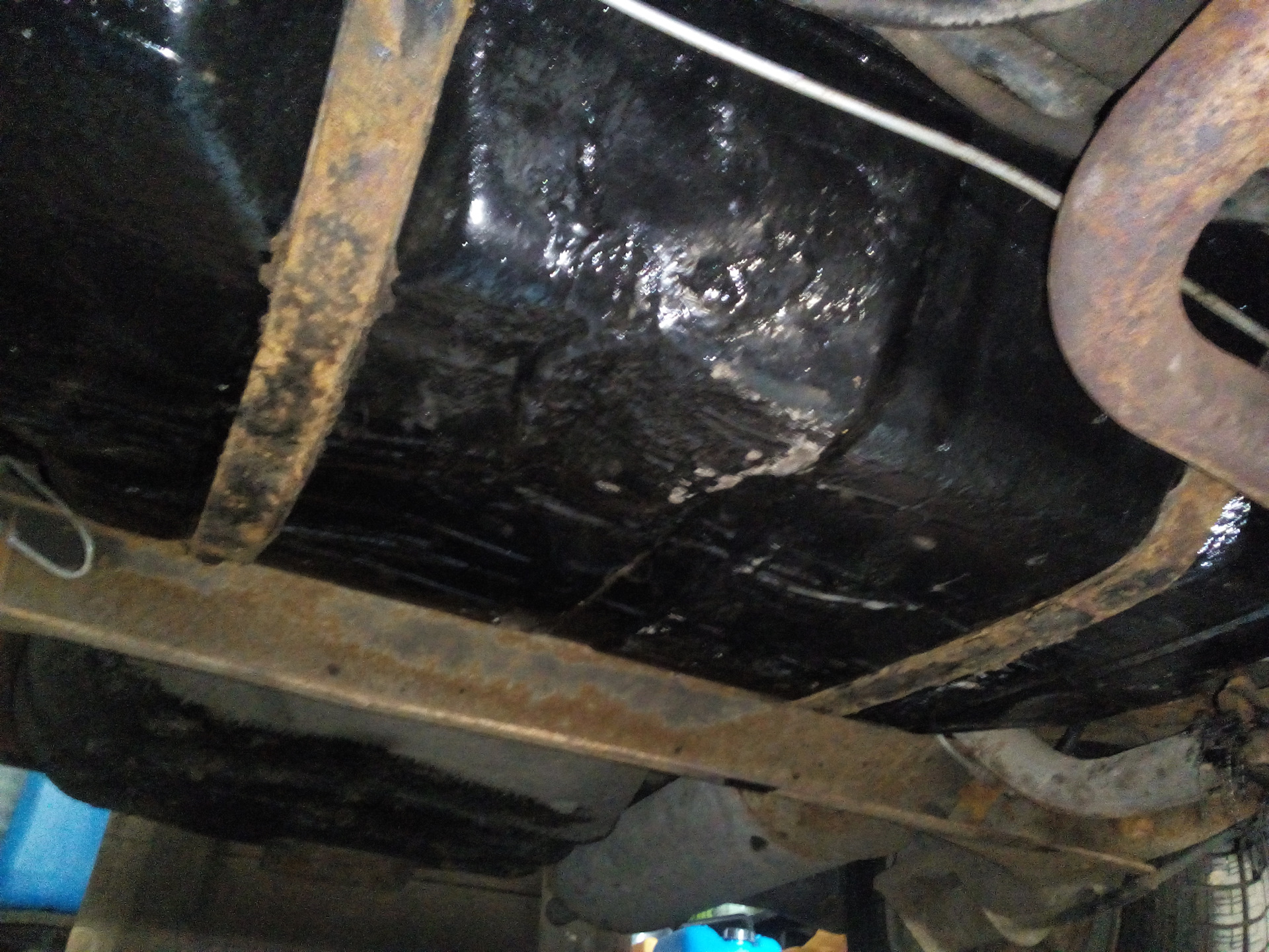 Замена топливного бака и магистралей — Lada 2109, 1,5 л, 1990 года ...