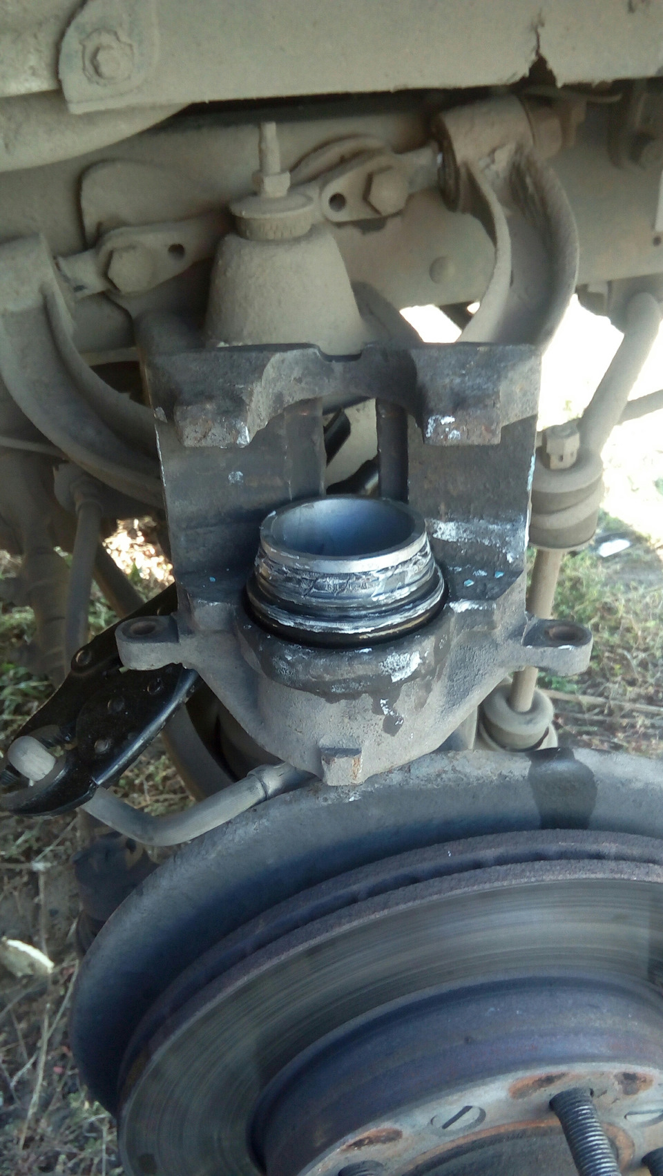 Подкапотное пространство дэу нубира - 82 фото