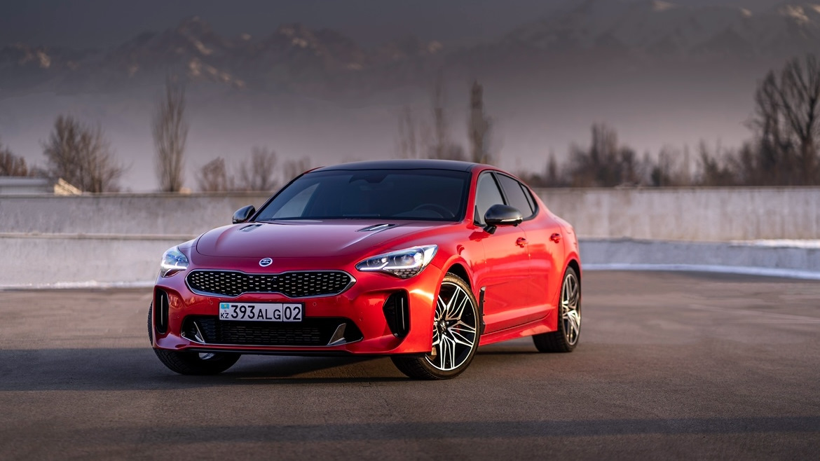 Kia Stinger stance