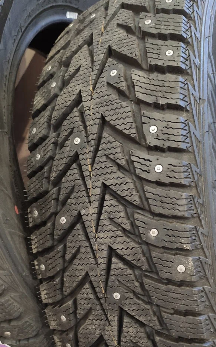 Зимняя резина Nexen Winguard WinSpike WS62 225/55 R18 — Mitsubishi ...