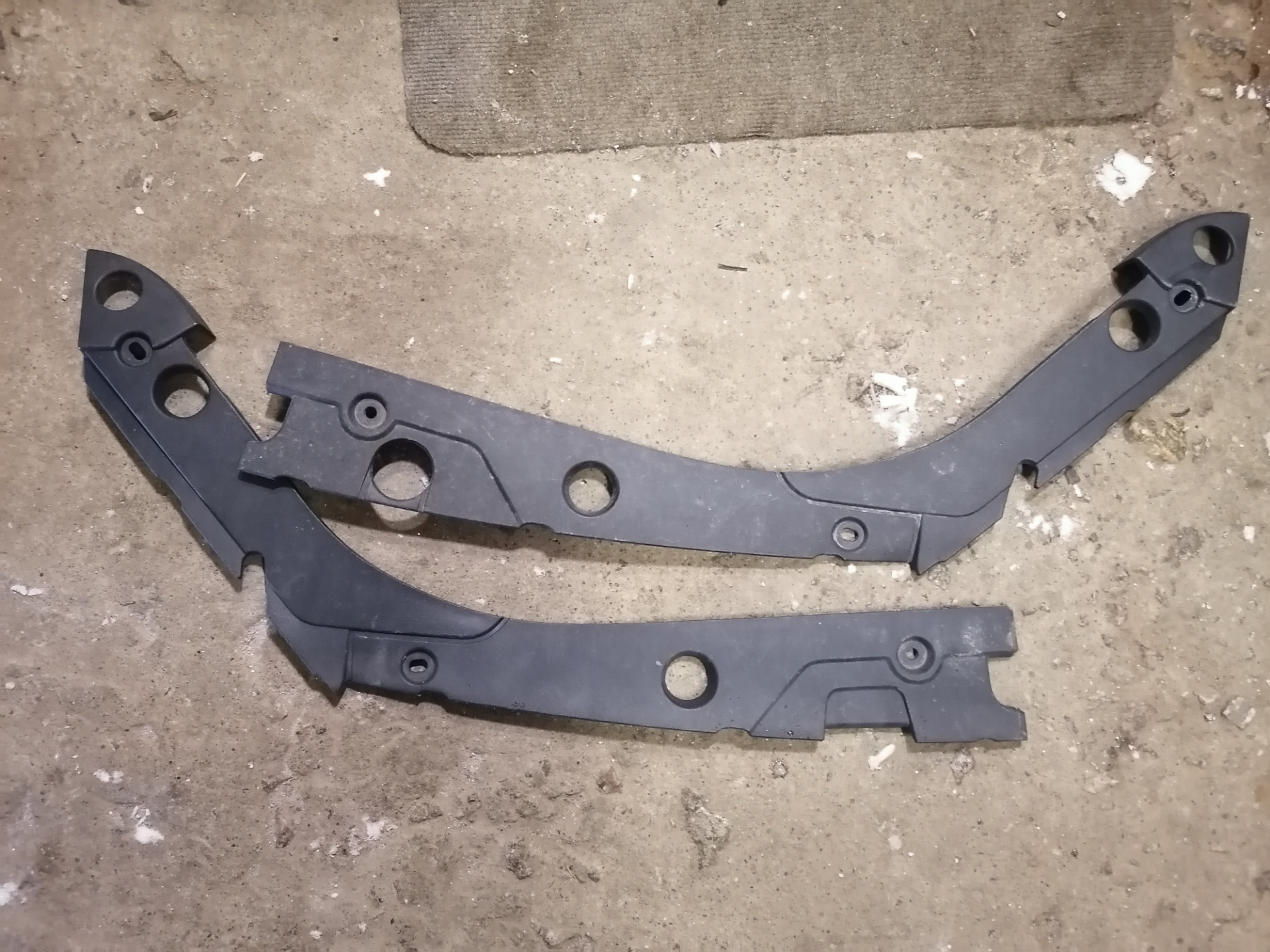 Подкапотный пластик, первые шаги. — Renault Grand Scenic II, 1,9 л ...