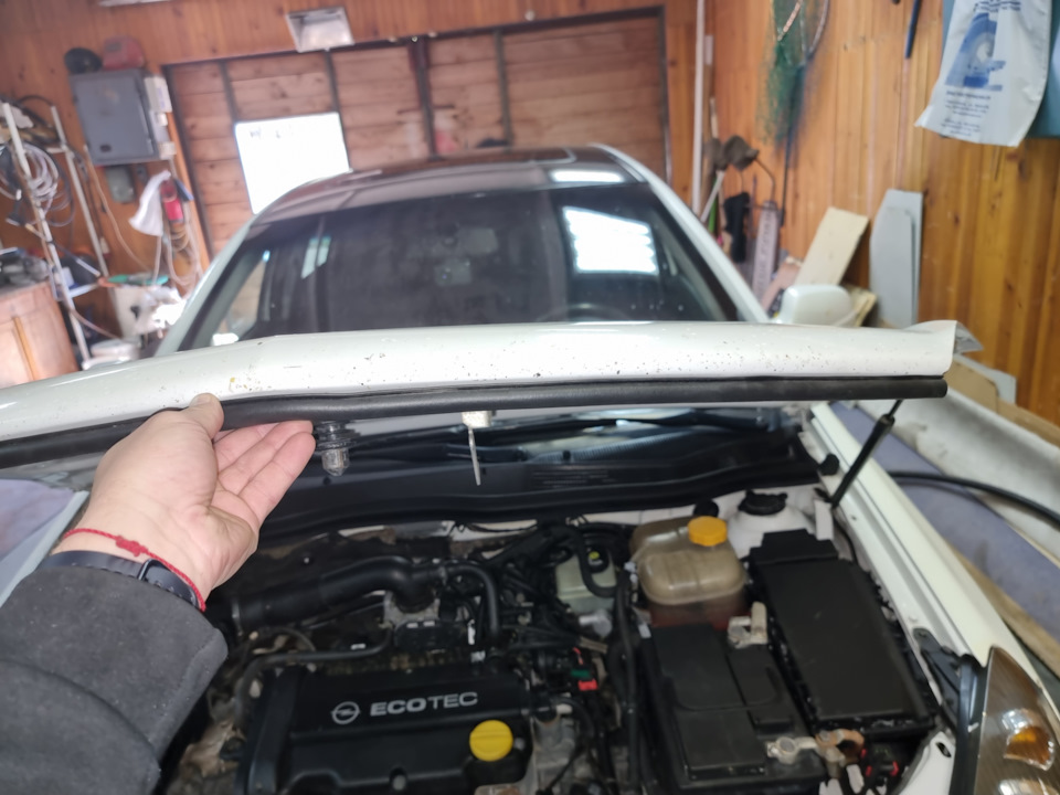 Уплотнитель дверного проема ВАЗ в Opel astra h — Opel Astra H, 1,4 л ...