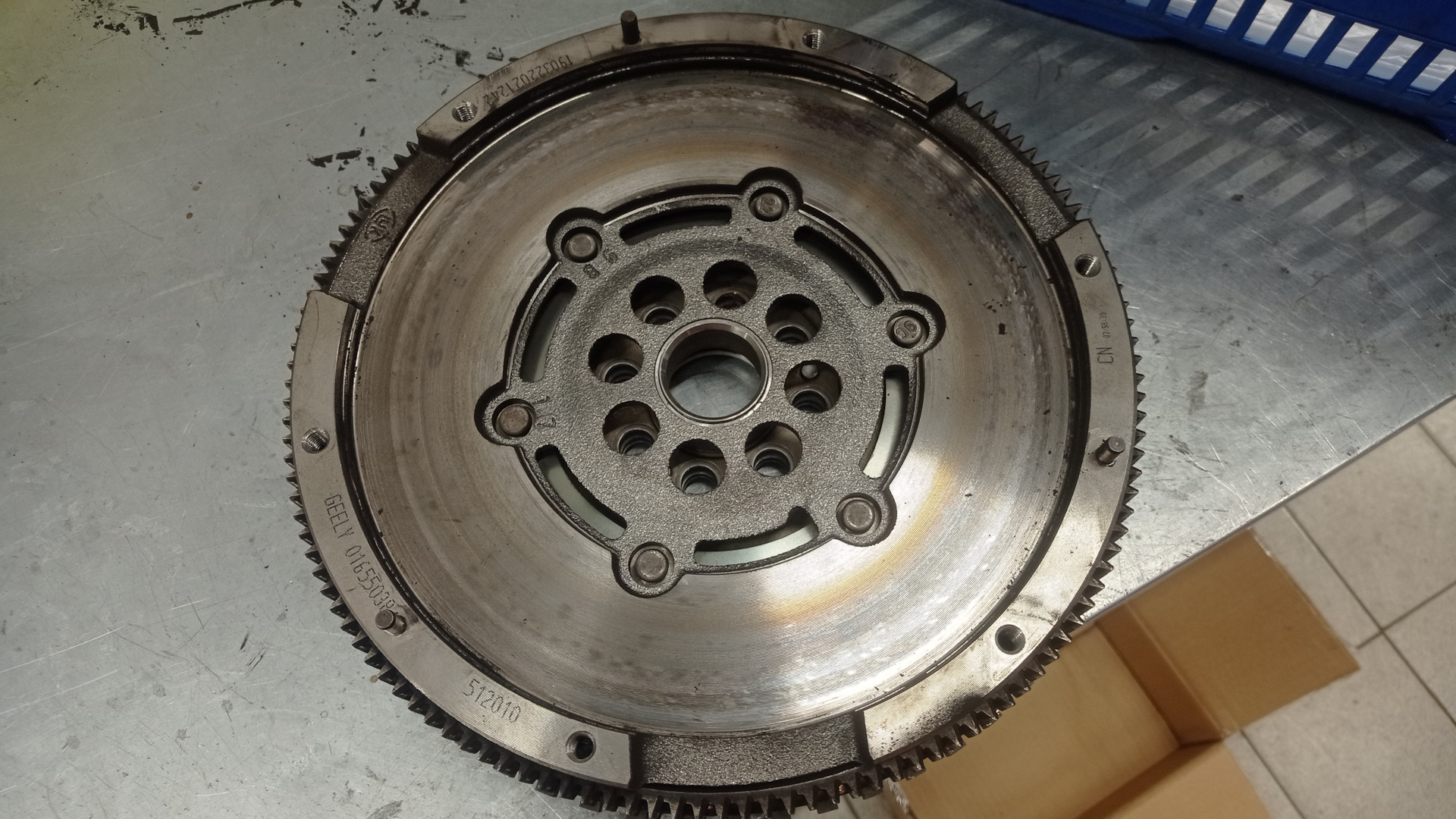 Джили атлас маховик. Маховик Geely АКПП. 1046024200 Geely.