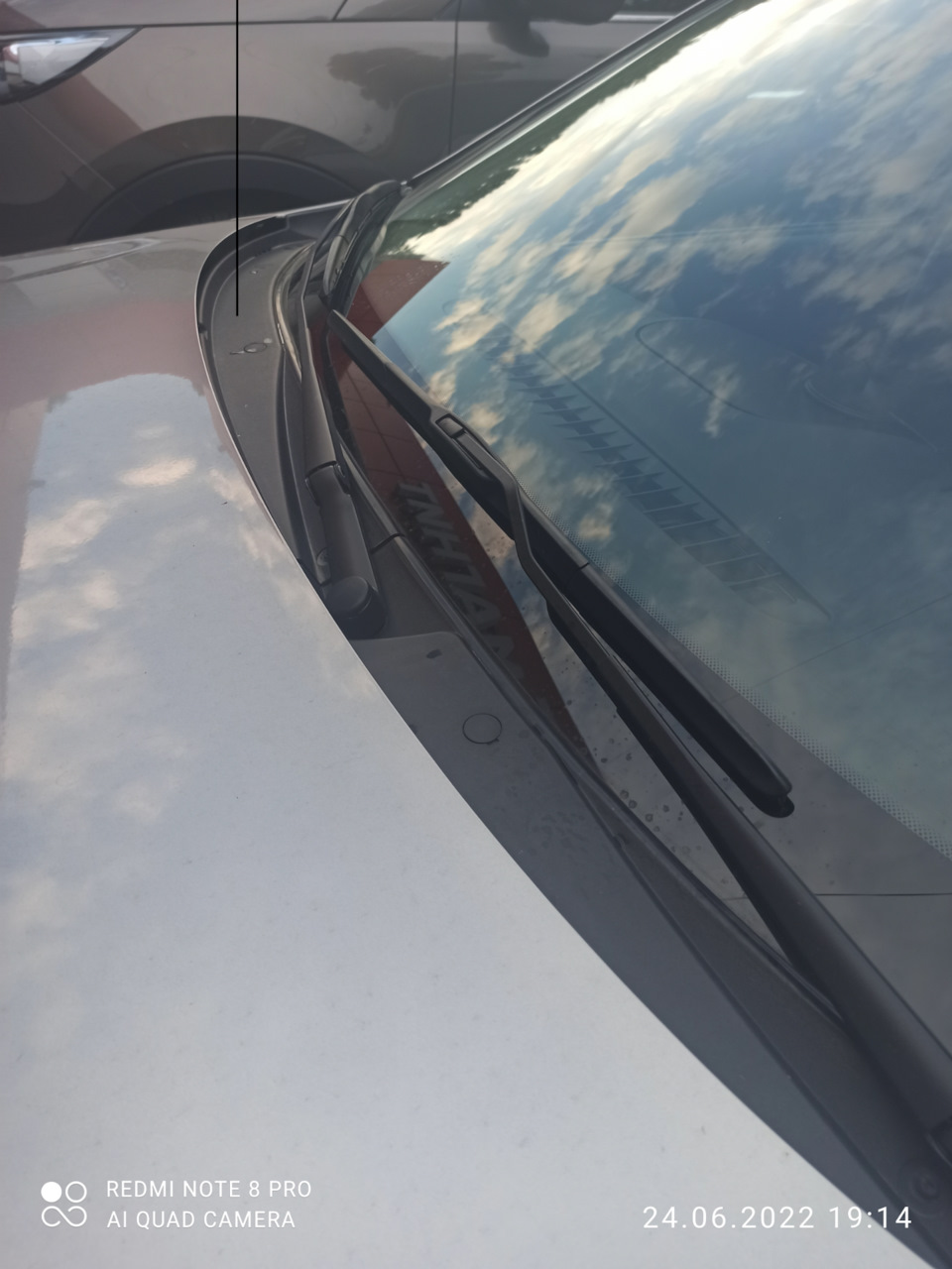 Щётки стеклоочистителя — Lada Гранта (2G) FL, 1,6 л, 2019 года ...