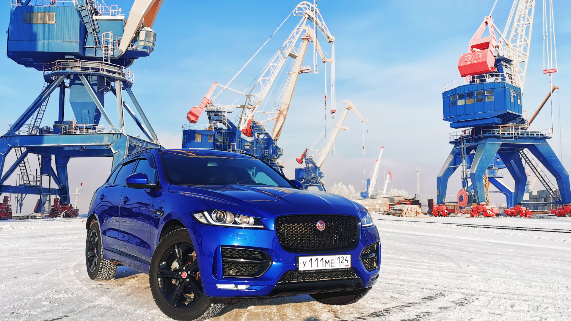 Jaguar F-Pace 2.0 бензиновый 2017 | 