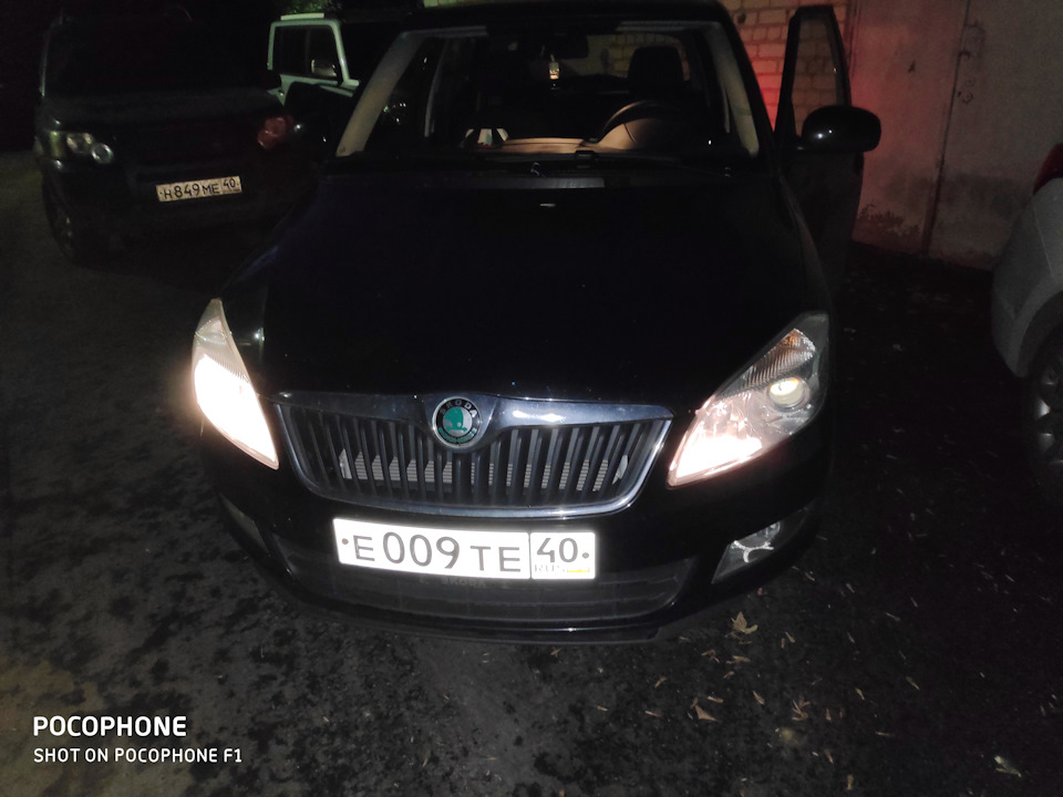 Как дела у Блэк Мамбы? — Skoda Fabia Mk2, 1,4 л, 2011 года | аксессуары ...