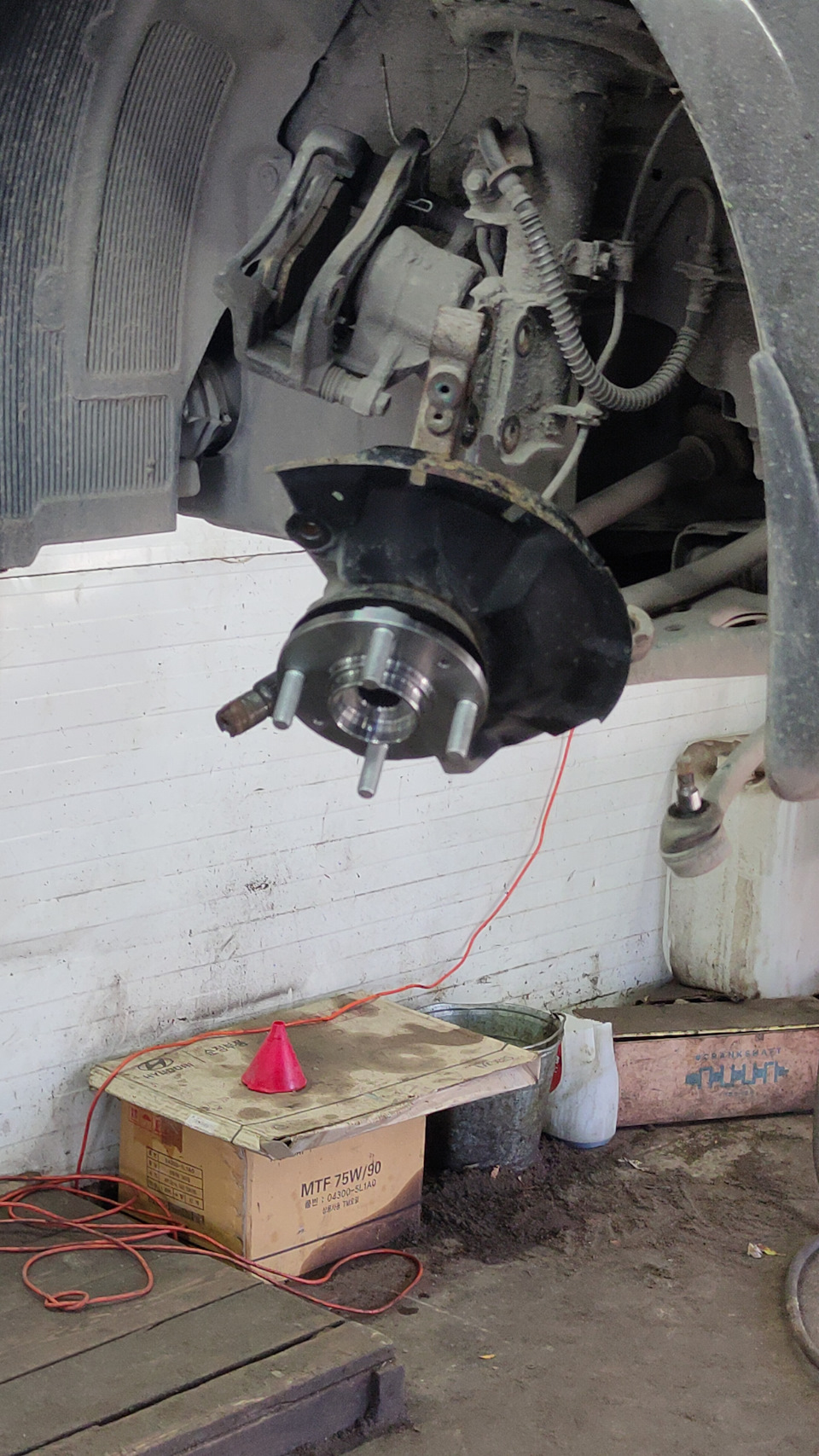 Загудел ступичный подшипник — Hyundai Solaris, 1,4 л, 2013 года | визит ...