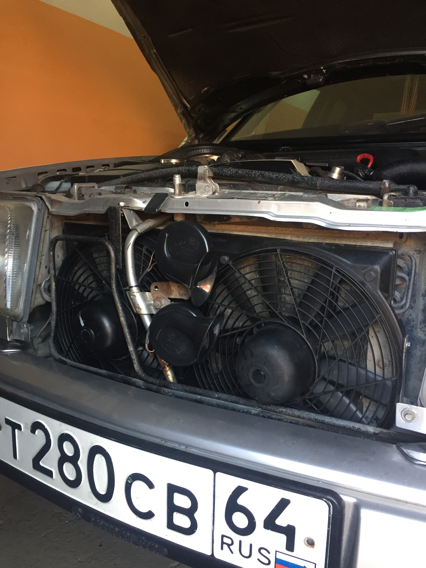 ВЕНТИЛЯТОРЫ КОНДИЦИОНЕРА — Mercedes-Benz E-Class (W124), 2,8 л, 1993 ...