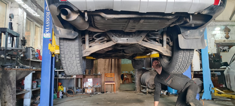 Фото в бортжурнале Mitsubishi Pajero (4G)