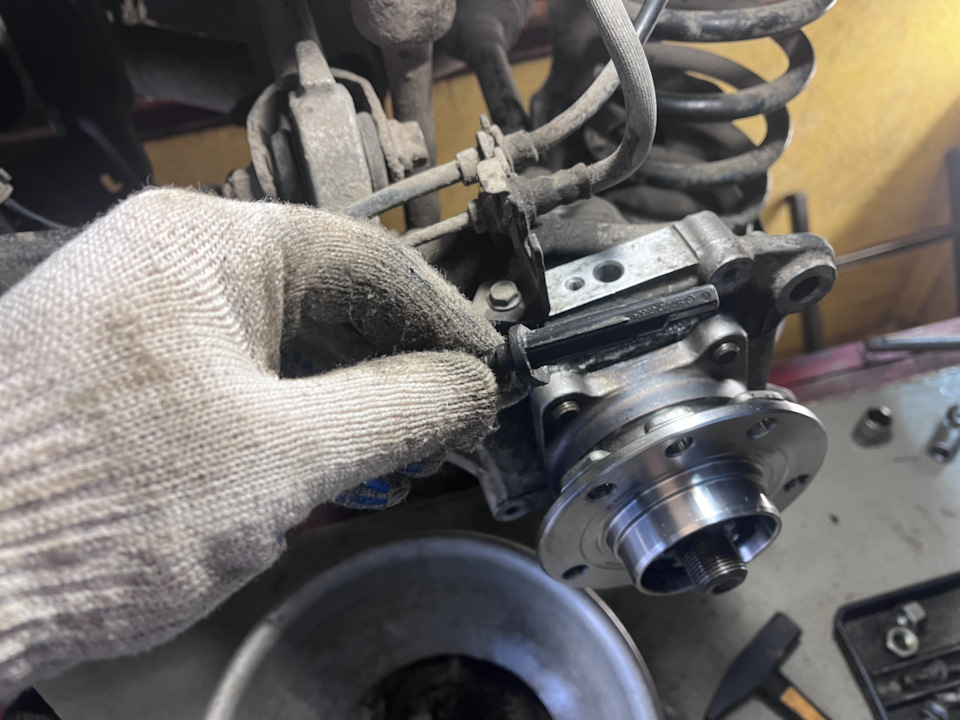 Фото в бортжурнале Jeep Cherokee (KL)