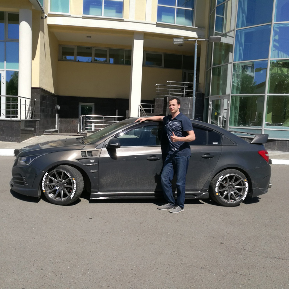 Решение обновить салон и поставить магнитолу в тачку, чехлы Sting Plus ...