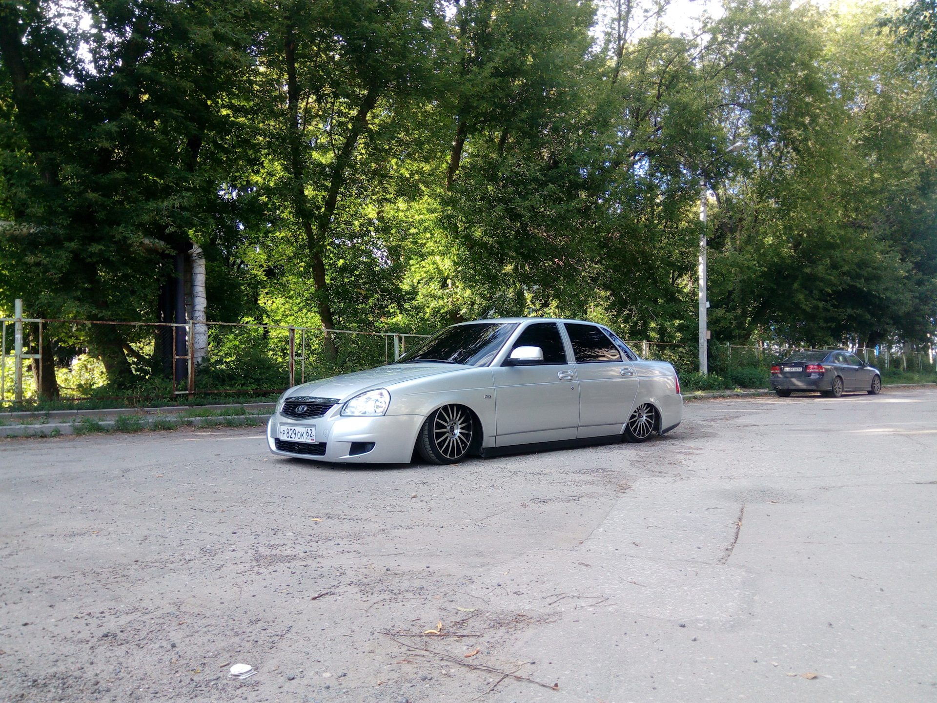 Приора на дисках гранта спорт