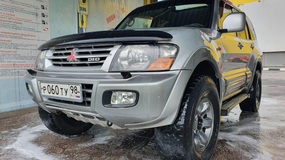 Mitsubishi Pajero (3G) 3.2 дизельный 2001 | РАМЫ НЕТ НО ВЫ ДЕРЖИТЕСЬ на ...
