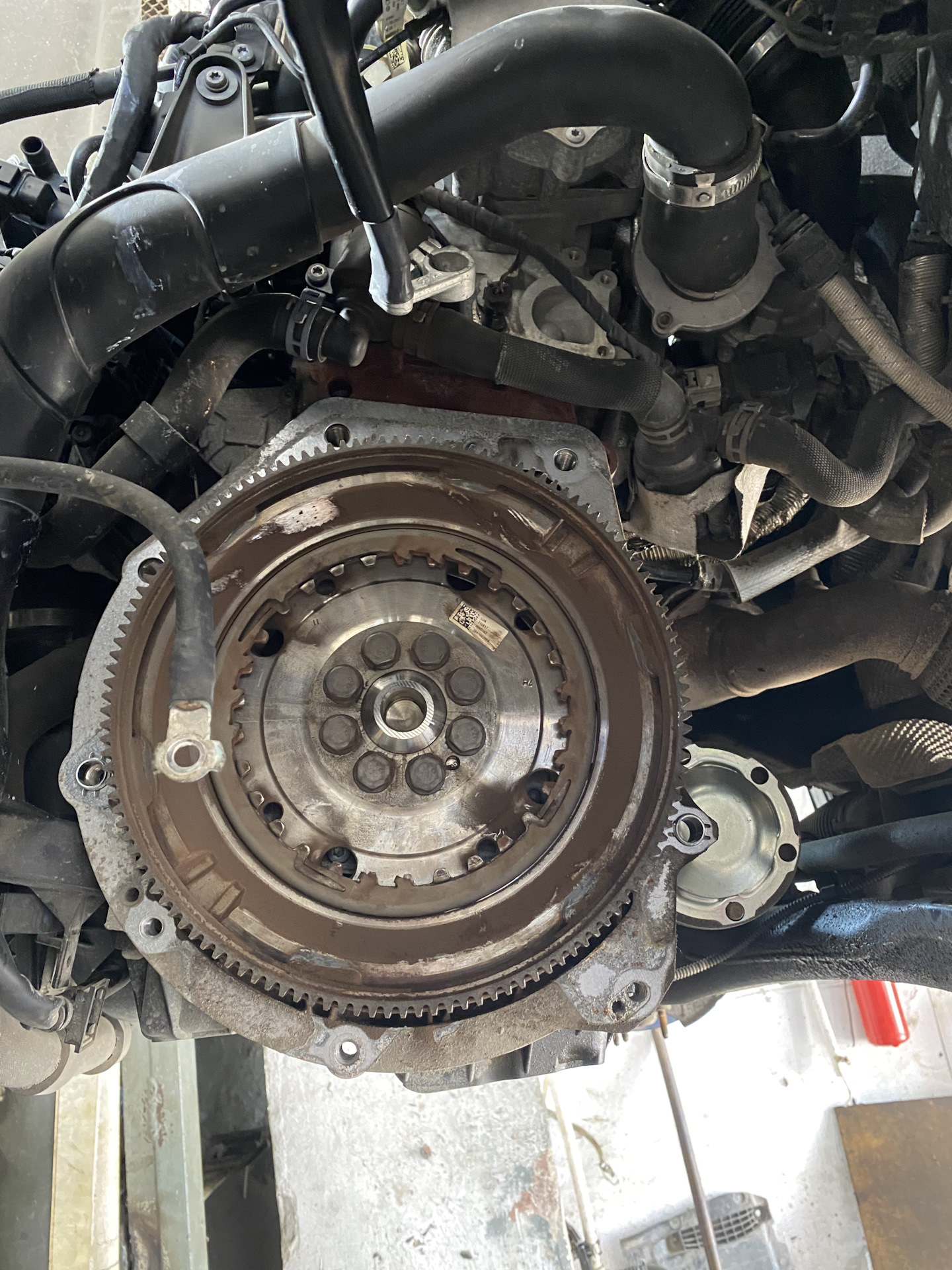 Замена сцепления ДСГ 7 — Skoda Octavia A7 Mk3, 1,8 л, 2017 года ...