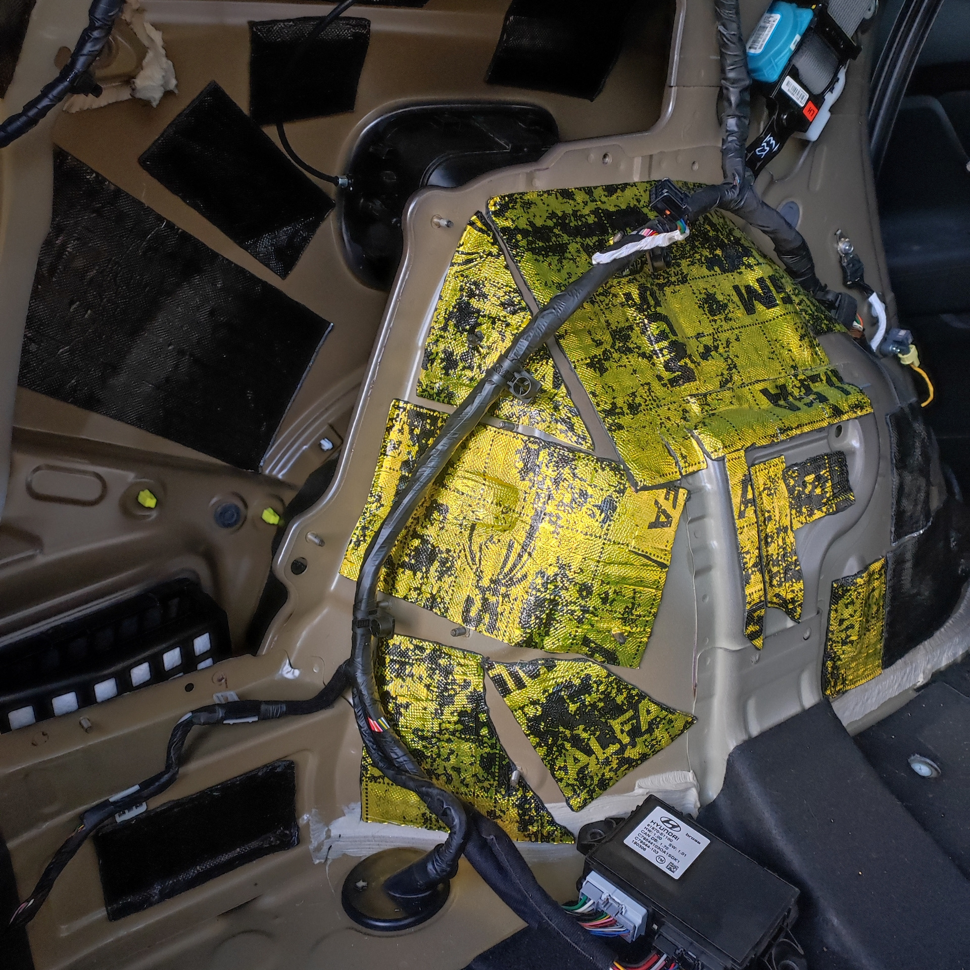 Шумоизоляция передних арок локеров и задних крыльев изнутри — Hyundai ...