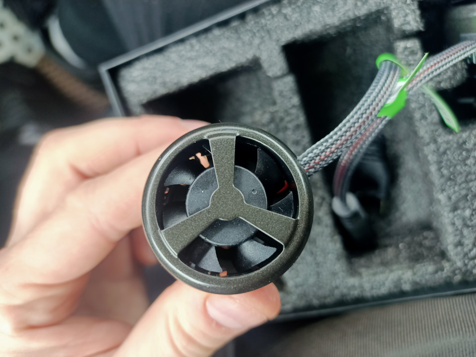 Противотуманки salman + светодиодные лампы — Volkswagen Polo Sedan, 1,6 ...