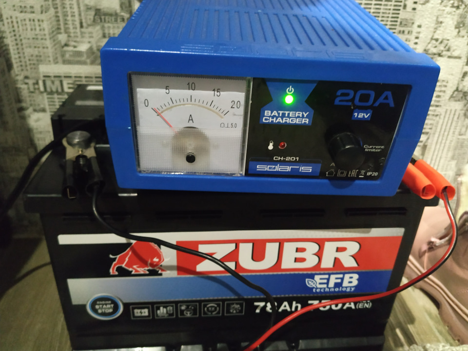 BUrIFluyev8Pu4IZ17me281Xrrw 960 Как открыть крышку аккумулятора зубр