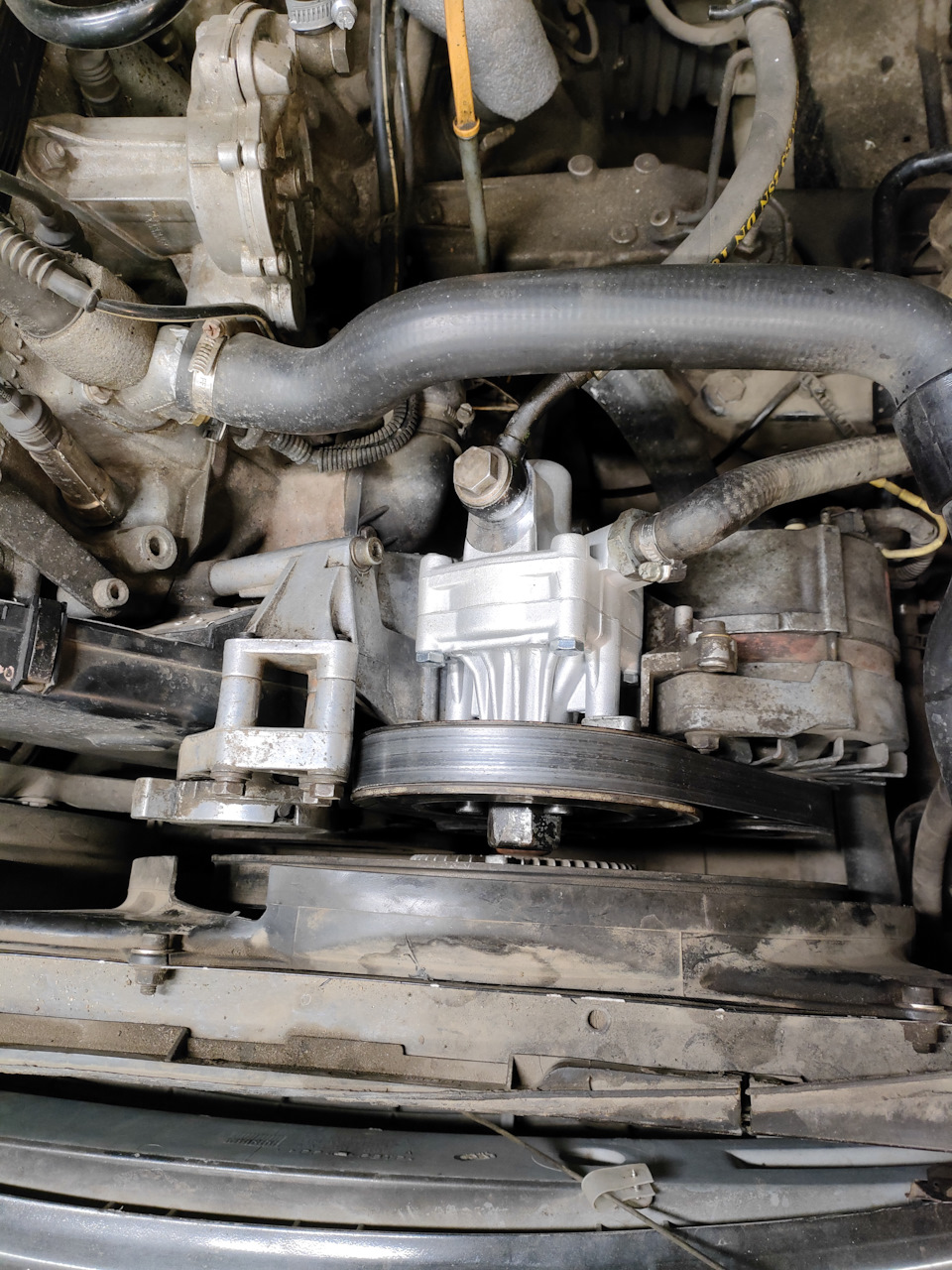 Фото в бортжурнале Audi 100 (C4)