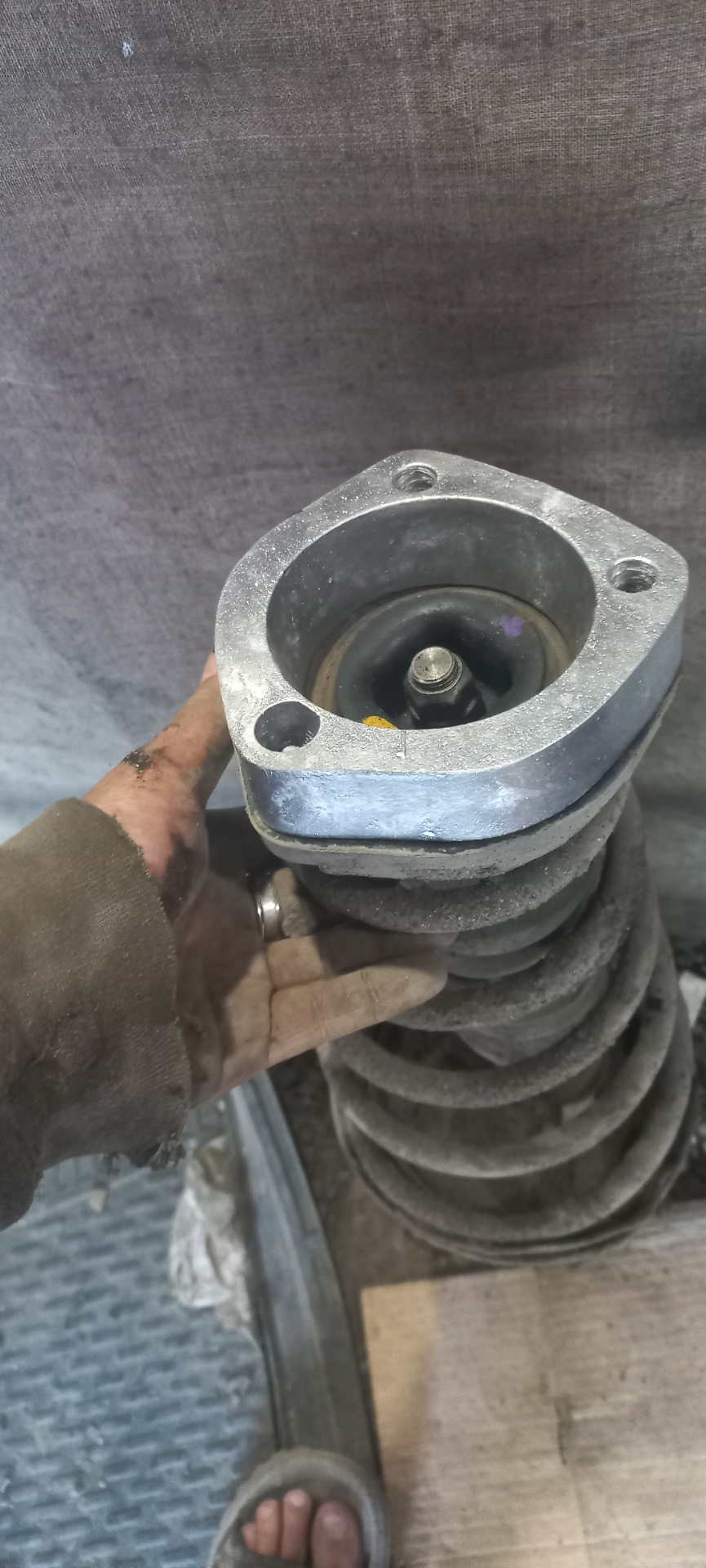 63 — установка проставок задних стоек Vista sv3* — Toyota Vista (30), 0 ...