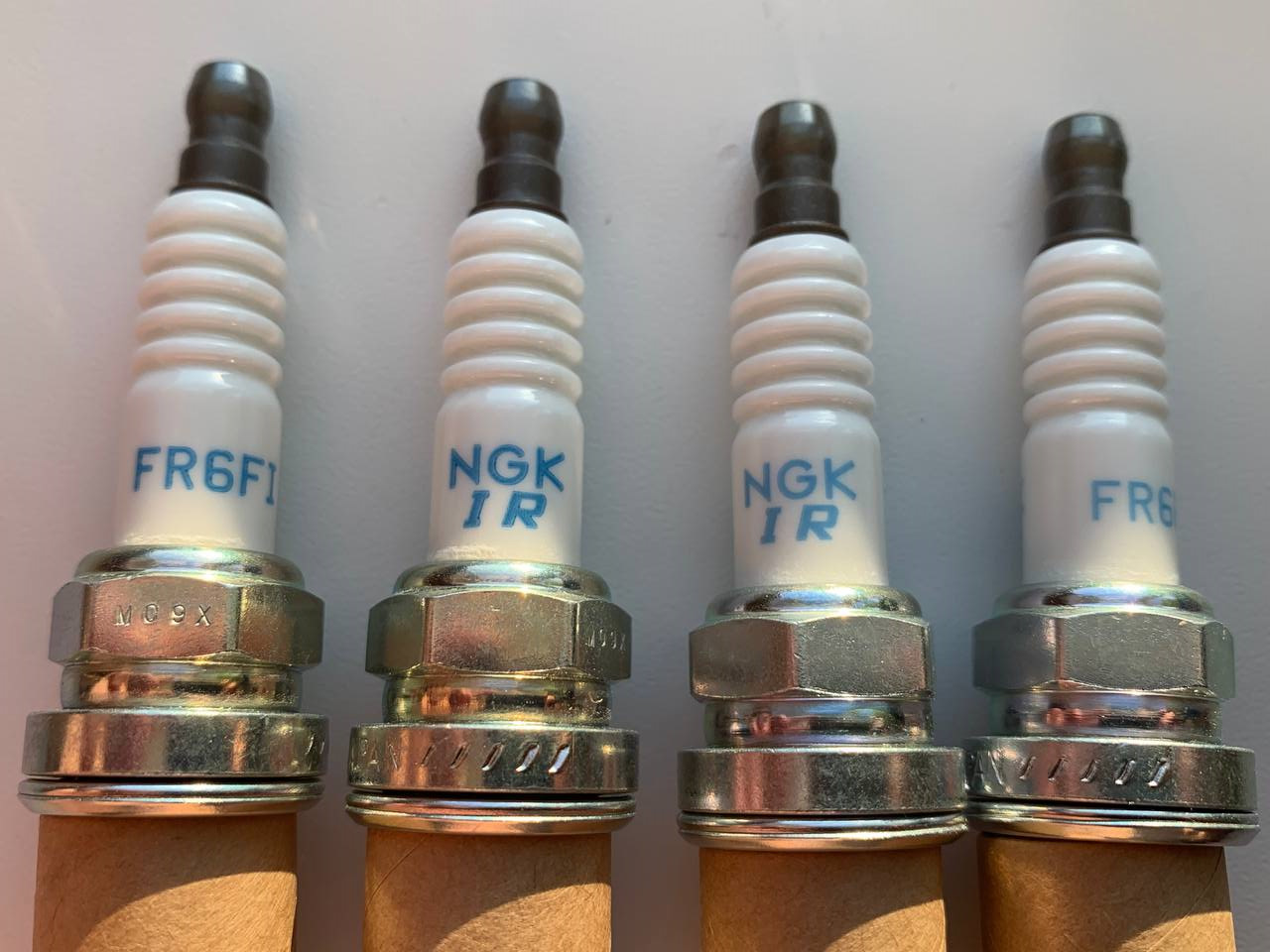 Свечи ngk FR6FI подделка или оригинал? — Mitsubishi Outlander (3G), 2 л ...