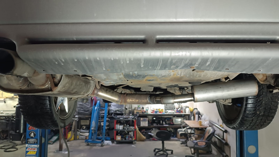 Резонатор Гельмгольца. Как сделать выхлоп тише без заужений ...